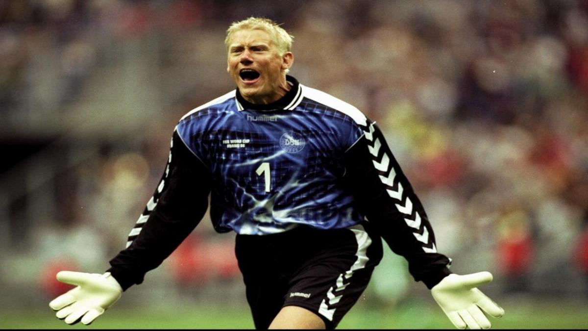 Former Hvidovre keeper Peter Schmeichel
